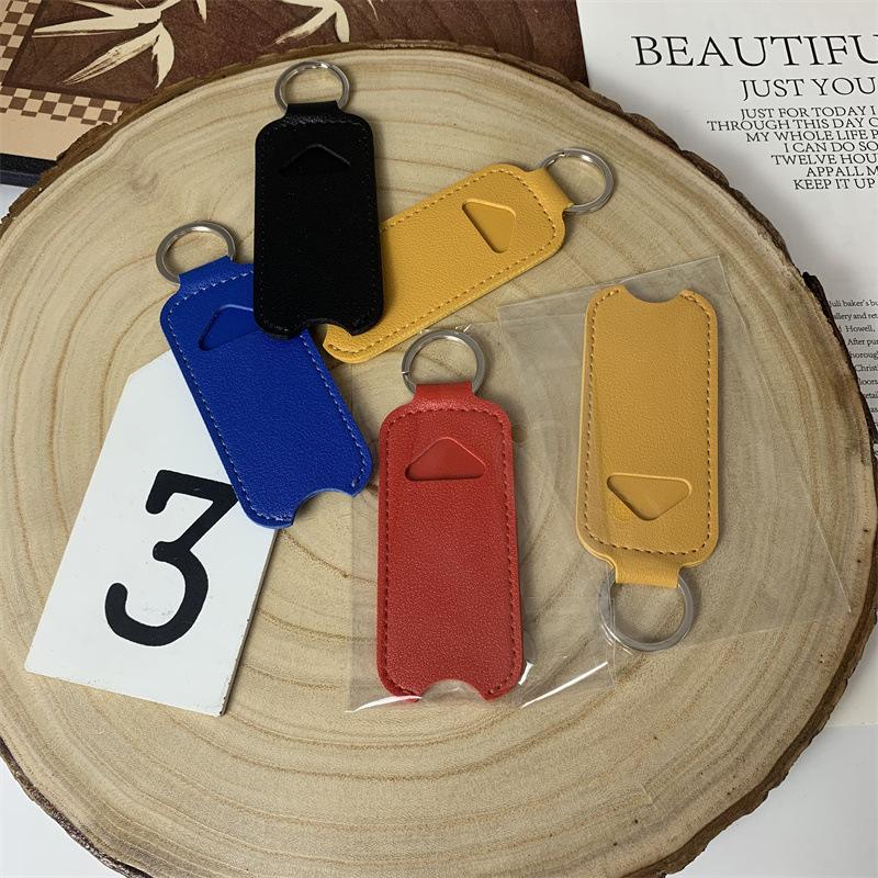 Key Holder Leather Pouch - Портативный чехол-держатель для бальзама для губ