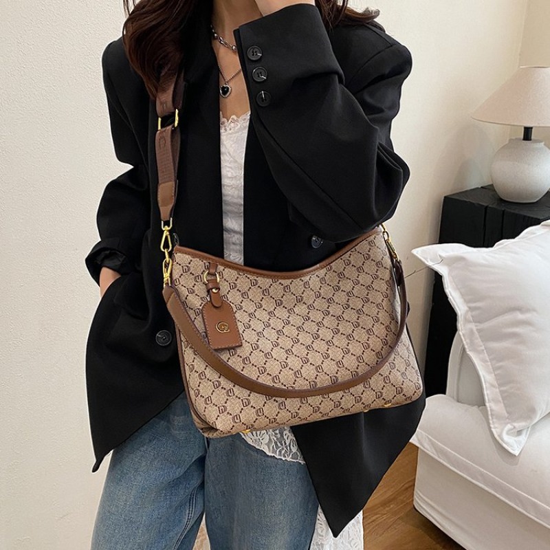 Классическая дизайнерская сумк – обзор и цена Luxury Bags Paris