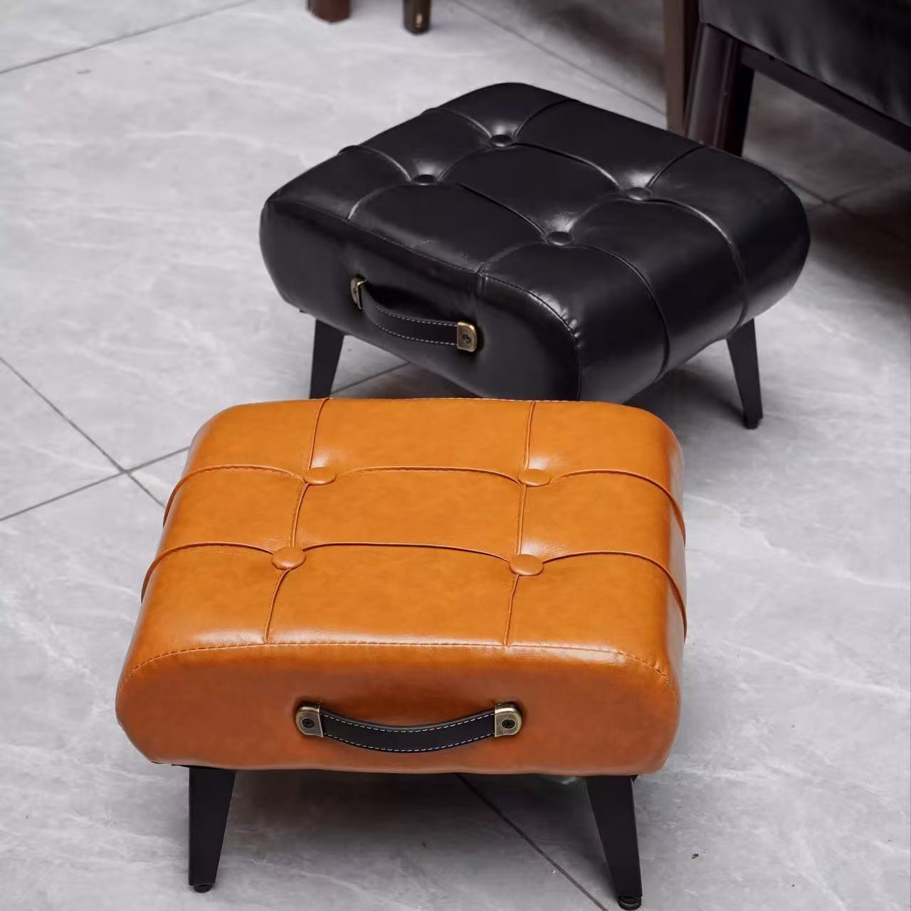 Маленькая табуретка из вощеной – обзор и цена Luxury Bags Entry