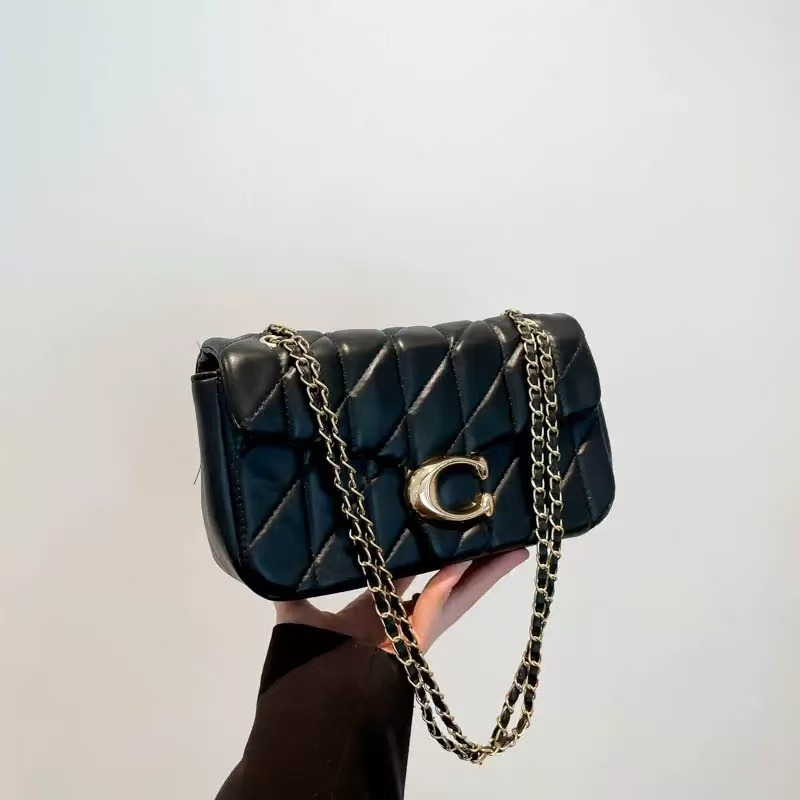 Элегантная женская сумка-кросс – обзор и цена Key Holder Leather Pouch